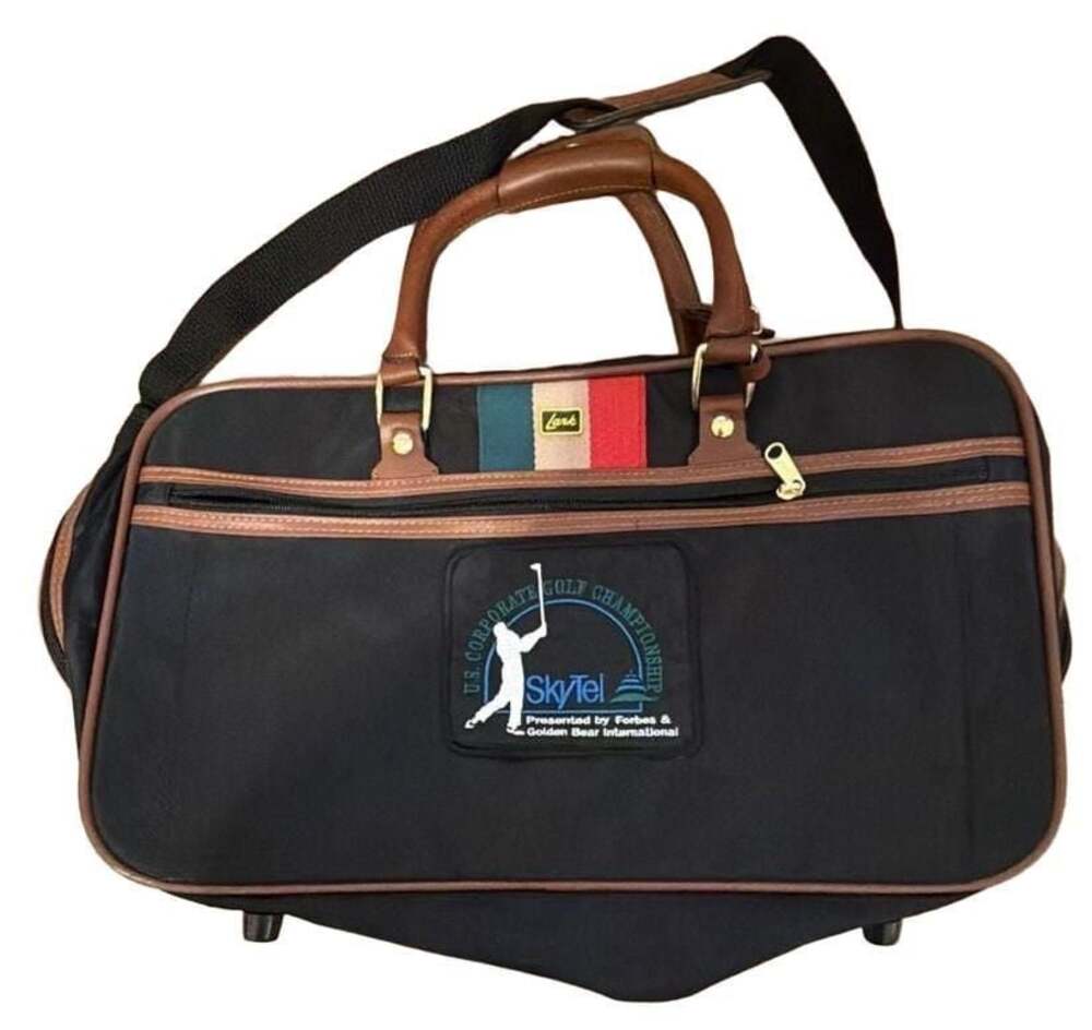 Vintage Lark U.S. Corporate Golf Championship SkyTel Travel Garment Weekender Ba